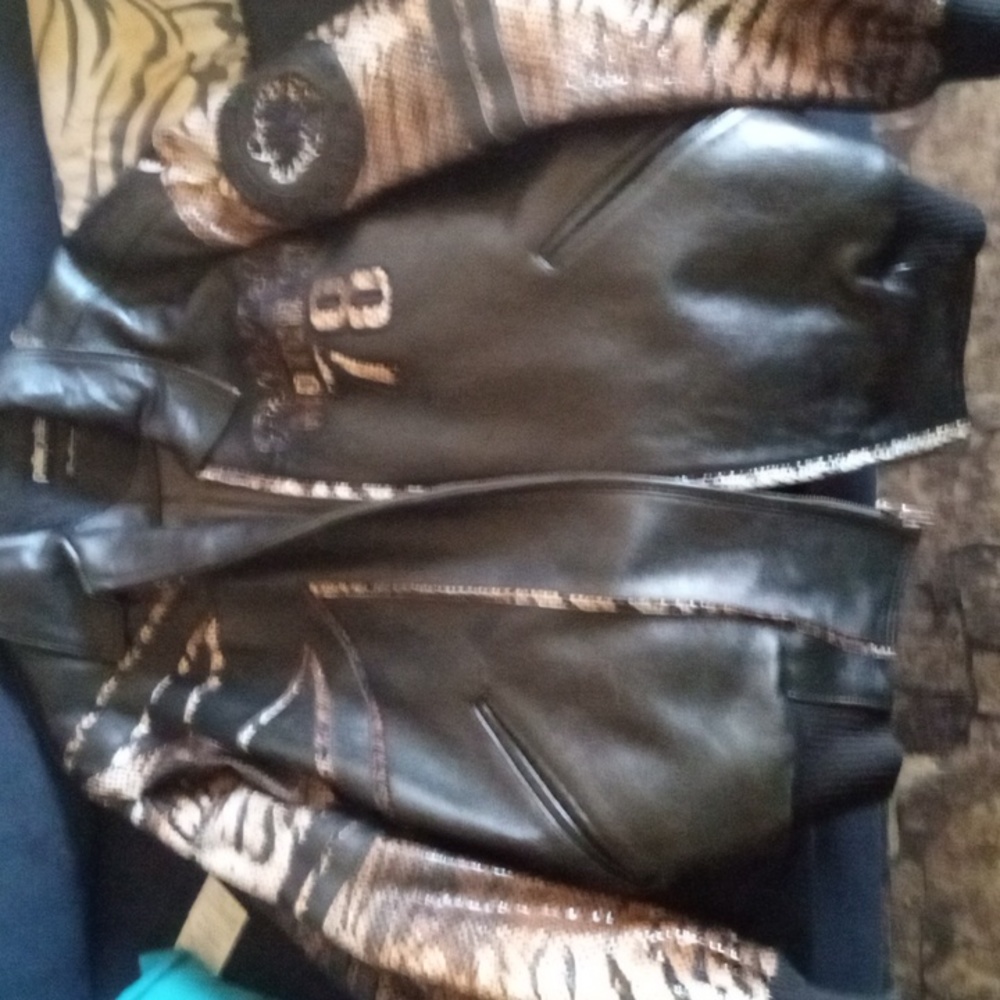 Leather jacket